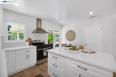 33327 2nd St, Union City, CA 94587 - Photo 18