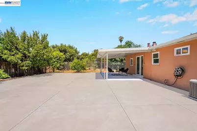 33327 2nd St, Union City, CA 94587 - Photo 32