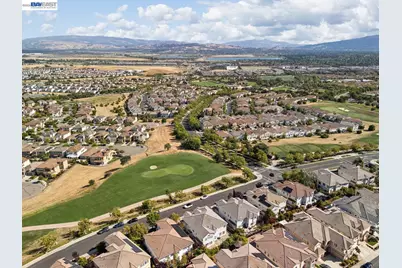 2811 Sugar Hill Ter, Dublin, CA 94568 - Photo 4