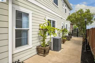 2811 Sugar Hill Terrace, Dublin, CA 94568 - Photo 88
