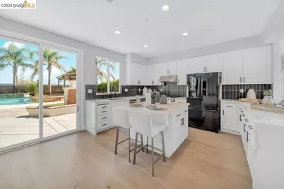 438 Montecito Dr, Brentwood, CA 94513 - Photo 8