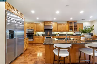 2151 Carmenere St, Danville, CA 94506 - Photo 20