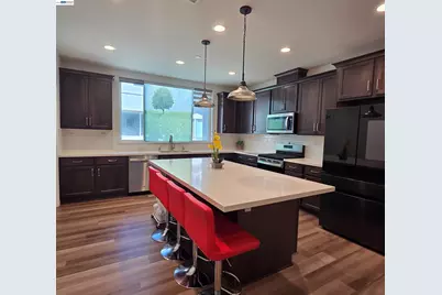 5585 Holly Bay Avenue, Dublin, CA 94568 - Photo 12