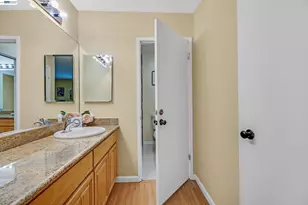 1029 Cheryl Ann Cir, Hayward, CA 94544 - Photo 24