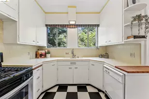 455 Lagunitas Ave, Oakland, CA 94610 - Photo 22