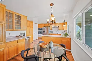 5219 Heavenly Ridge Ln, Richmond, CA 94803 - Photo 10