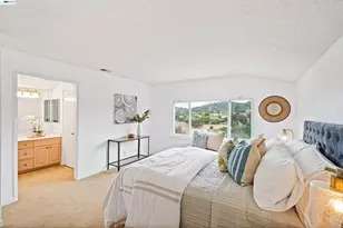 5219 Heavenly Ridge Ln, Richmond, CA 94803 - Photo 22