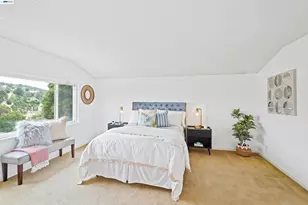 5219 Heavenly Ridge Ln, Richmond, CA 94803 - Photo 24