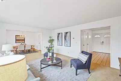 5219 Heavenly Ridge Ln, Richmond, CA 94803 - Photo 12
