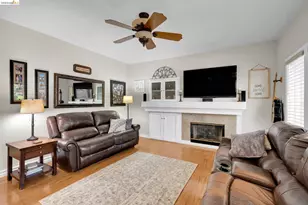 569 Apple Hill Dr, Brentwood, CA 94513 - Photo 12