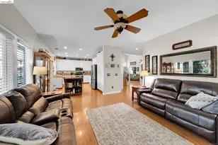 569 Apple Hill Dr, Brentwood, CA 94513 - Photo 22