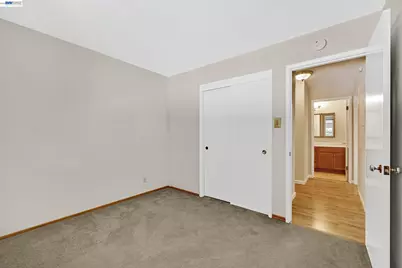 1289 Kimberly Dr, San Jose, CA 95118 - Photo 12