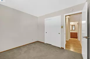 1289 Kimberly Dr, San Jose, CA 95118 - Photo 12