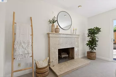 108 Summerwood Pl, Concord, CA 94518 - Photo 22
