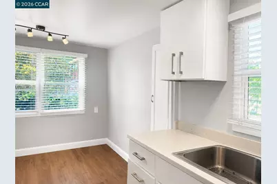 615 Flora St, Martinez, CA 94553 - Photo 46