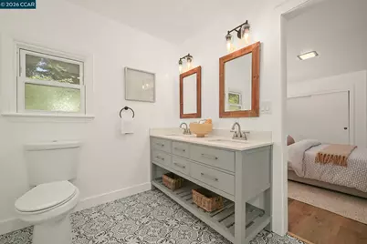 615 Flora St, Martinez, CA 94553 - Photo 34