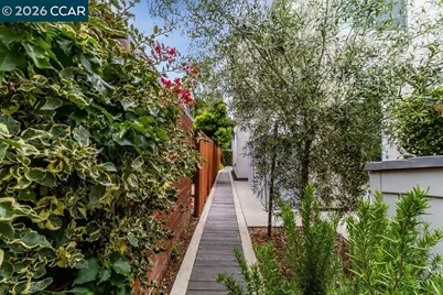 1169 Hearst Ave #B, Berkeley, CA 94702 - Photo 44