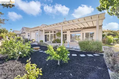710 Central Park Pl, Brentwood, CA 94513 - Photo 18