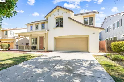 2324 Fortuna Ln, Tracy, CA 95377 - Photo 2