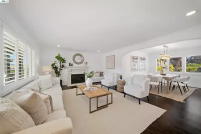 7420 Hansen Dr, Dublin, CA 94568 - Photo 8