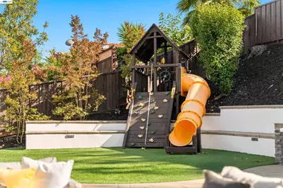 7420 Hansen Dr, Dublin, CA 94568 - Photo 52