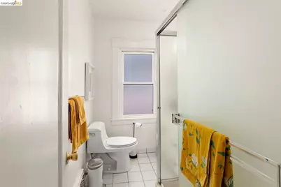 2633 Regent St, Berkeley, CA 94704 - Photo 22
