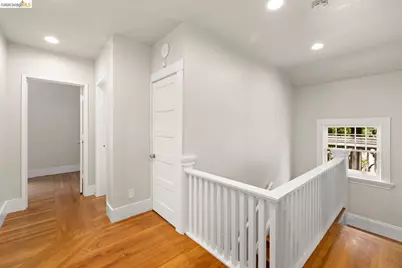 2633 Regent St, Berkeley, CA 94704 - Photo 56