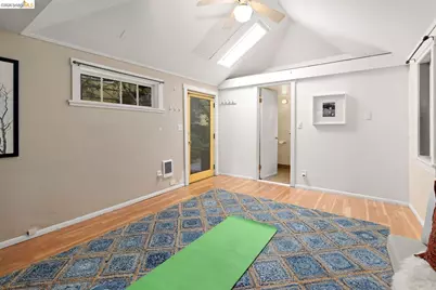 2633 Regent St, Berkeley, CA 94704 - Photo 38