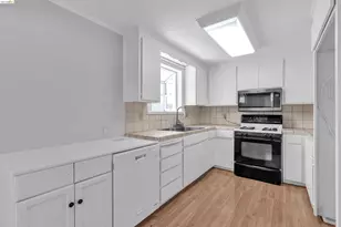 36863 Elm St, Newark, CA 94560 - Photo 6