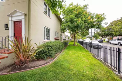 13556 Bancroft Ave #3, San Leandro, CA 94578 - Photo 6