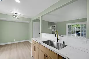 13556 Bancroft Ave, San Leandro, CA 94578 - Photo 14