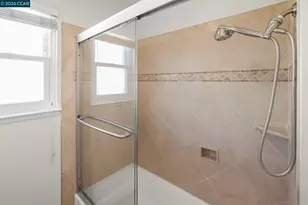 1431 Ridgewood Dr, Martinez, CA 94553 - Photo 26