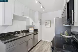 233 Masters Ct, Walnut Creek, CA 94598 - Photo 6