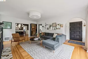 68 Oakmont Ave, Piedmont, CA 94610 - Photo 2