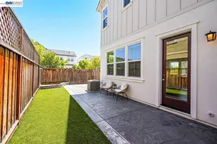 8315 Bluff Wy, Newark, CA 94560 - Photo 44