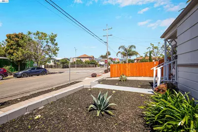 945 62nd St, Oakland, CA 94608 - Photo 8