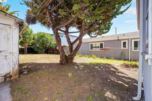 945 62nd St, Oakland, CA 94608 - Photo 40