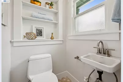 1827 Santa Clara Ave, Alameda, CA 94501 - Photo 44