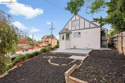 3311 Kingsland Ave, Oakland, CA 94619 - Photo 42