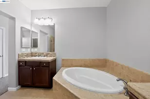 4763 Perugia St, Dublin, CA 94568 - Photo 18