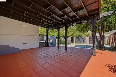 963 Devon Dr, Hayward, CA 94542 - Photo 30
