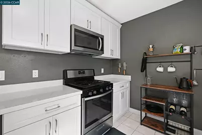 425 Bay St, Crockett, CA 94525 - Photo 16
