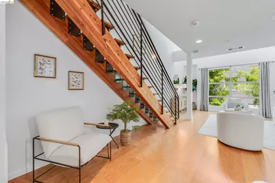 6466 Hollis St #334, Emeryville, CA 94608 - Photo 12
