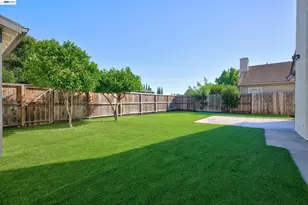 3343 Ticonderoga Pl, Fairfield, CA 94534 - Photo 10