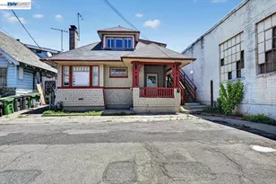 950 Loomis Ct, Oakland, CA 94606 - Photo 1