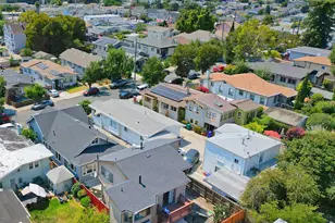 3914 Agua Vista St, Oakland, CA 94601 - Photo 56