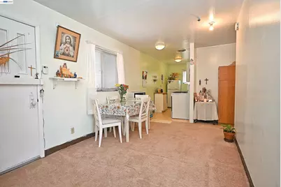 3914 Agua Vista St, Oakland, CA 94601 - Photo 42