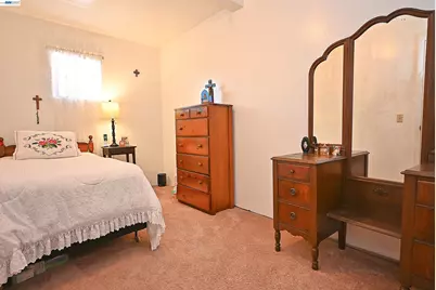 3914 Agua Vista St, Oakland, CA 94601 - Photo 42