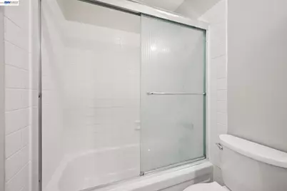 2122 Arroyo Ct #2, Pleasanton, CA 94588 - Photo 14