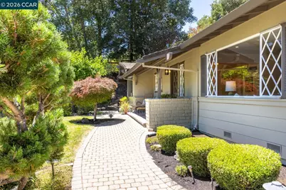 19 Valley Dr, Orinda, CA 94563 - Photo 4